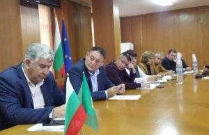 Снегопочистващите фирми докладваха готовността си за работа