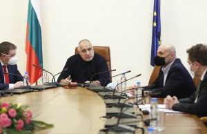 Удължиха извънредната епидемична обстановка до 30 април