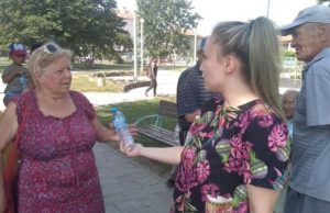 В Нови пазар раздават минерална вода