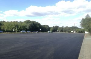 Асфалтираха паркинга на Информационния център