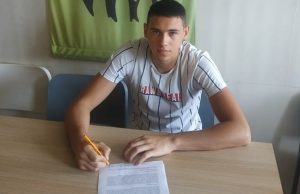 Първи професионален договор за юноша на БК „Шумен”