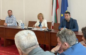 Никой не поема отговорност за скока на цената на тока