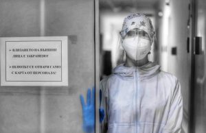 Четвъртата вълна на COVID-19: Температура до 40 градуса и кашлица със задух