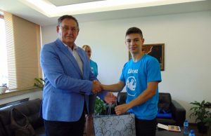 Кметът поздрави сребърния медалист от Европейската младежка олимпиада по информатика