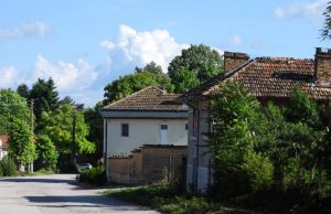 Слаба избирателна активност на референдума за отделяне на Мадара от община Шумен