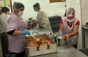 „Топъл обяд“ за 1 300 души в община Върбица