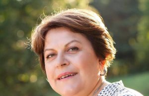 Татяна Дончева се извини на проф. Анастас Герджиков