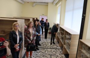 С филателна изложба стартира Майският календар на Община Нови пазар