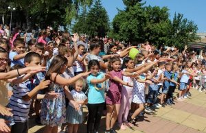 Забавления и лакомства за децата в община Каолиново