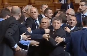 Пишман гладиаторите объркаха аудиторията