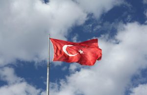 Българските граждани ще могат да пътуват само с лична карта в Турция