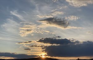 И днес ще е облачно, валежите спират