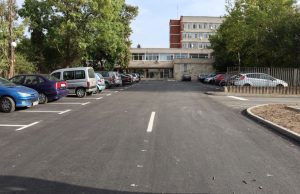 Завърши ремонтът на паркинга на поликлиниката в Нови пазар