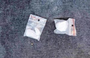 Двама в ареста за притежание на наркотици