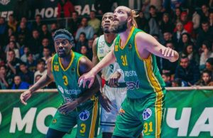 Баскетболният „Шумен“ отстъпи с 3 точки гостуването си в Плевен