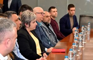 Зам.-министър Шотев разговаря с шуменски бизнесмени