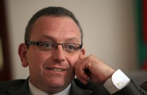 Удостояват проф. Петър Стоянович с почетното звание “Doctor honoris causa” на Шуменския университет