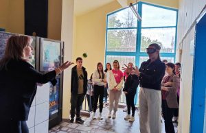 Ученици и полицаи се включиха в Деня на отворените врати на Общинския съвет по наркотични вещества