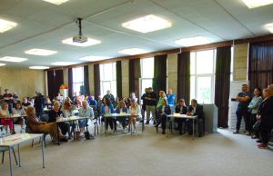 Кметът Христов откри Трудовата борса в Регионалната библиотека