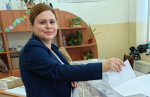 Изключиха Айсел Руфад от ПГ на ДПС! (обновена)