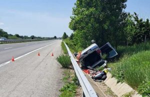 Сигналите за произшествия: ПТП, паднали дървета, пожари в оранжерия и покрив
