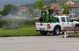 Пръскат срещу комари в Шумен