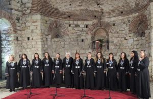 Първа награда за Дамска хорова формация „Лира“