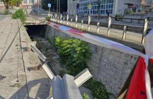 18-годишна шофьорка падна в коритото на река Поройна