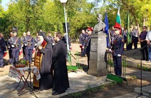 Откриха паметника на княз Александър I Батенберг