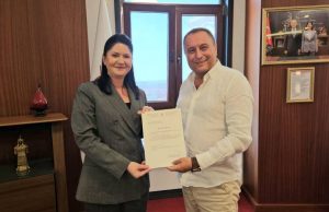 Кметът на Хитрино покани на мазните борби в Черна колеги от турски общини