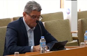 Общинската власт бойкотира сесията