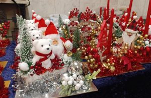 Благотворителен коледен базар в Общината