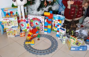 Общината предоставя образователни игри на детските ясли за коледните празници