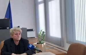 С 421 332 лева чистят коритото на река Крива край Нови пазар