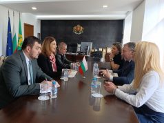 Арменският посланик Цовинар Амбарцумян на посещение в Шумен