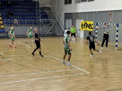 Хандбалният „Шумен 61” продължава победите, чака дербито с „Локо”